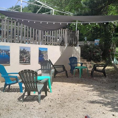 Camping 46 Rainettes Goujounac ภายนอก รูปภาพ