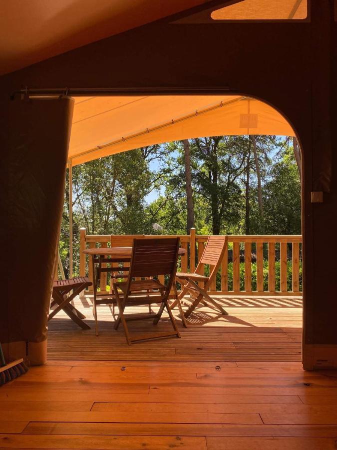 Camping 46 Rainettes Goujounac ภายนอก รูปภาพ